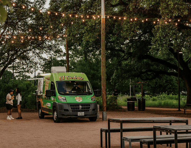 Food Trucks at Live Oak Court
